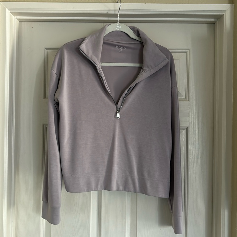 Athleta Seasoft Quarter-Zip Pullover Women’s M Sweatshirt Lavender relaxed fit
